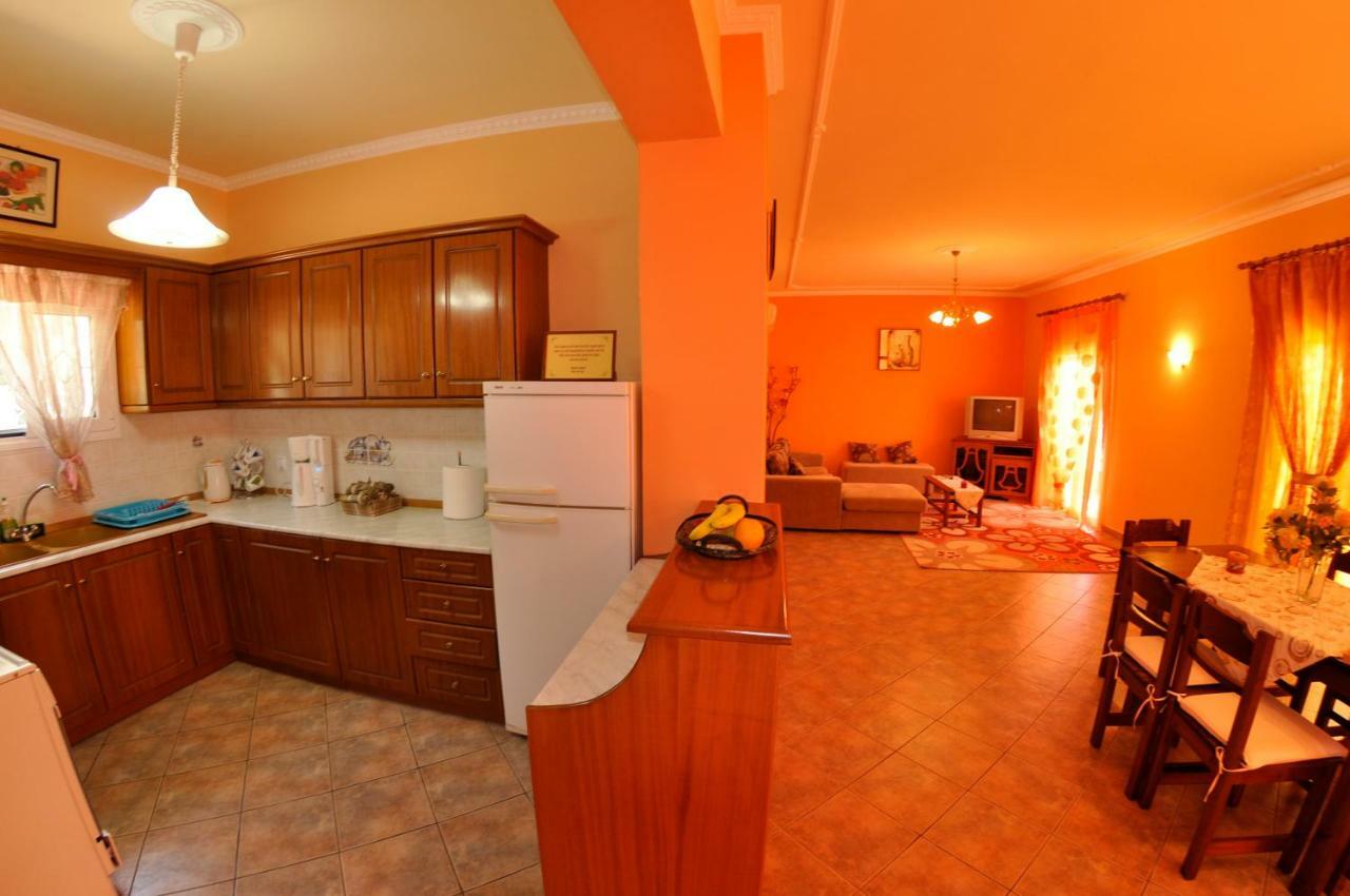 Apartment Chrinos House Agios Georgios Pagon